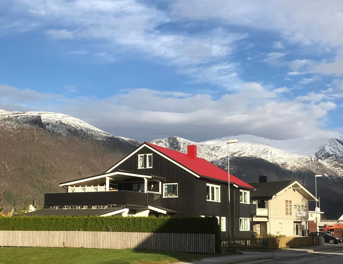 Villa Åndalsnes Exteriér fotografie