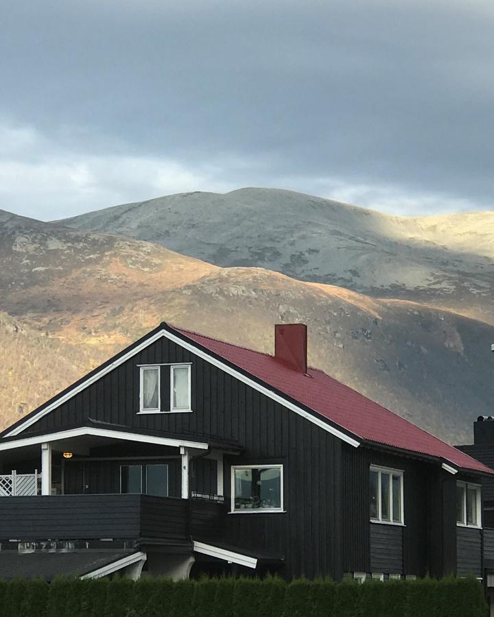 Villa Åndalsnes Exteriér fotografie